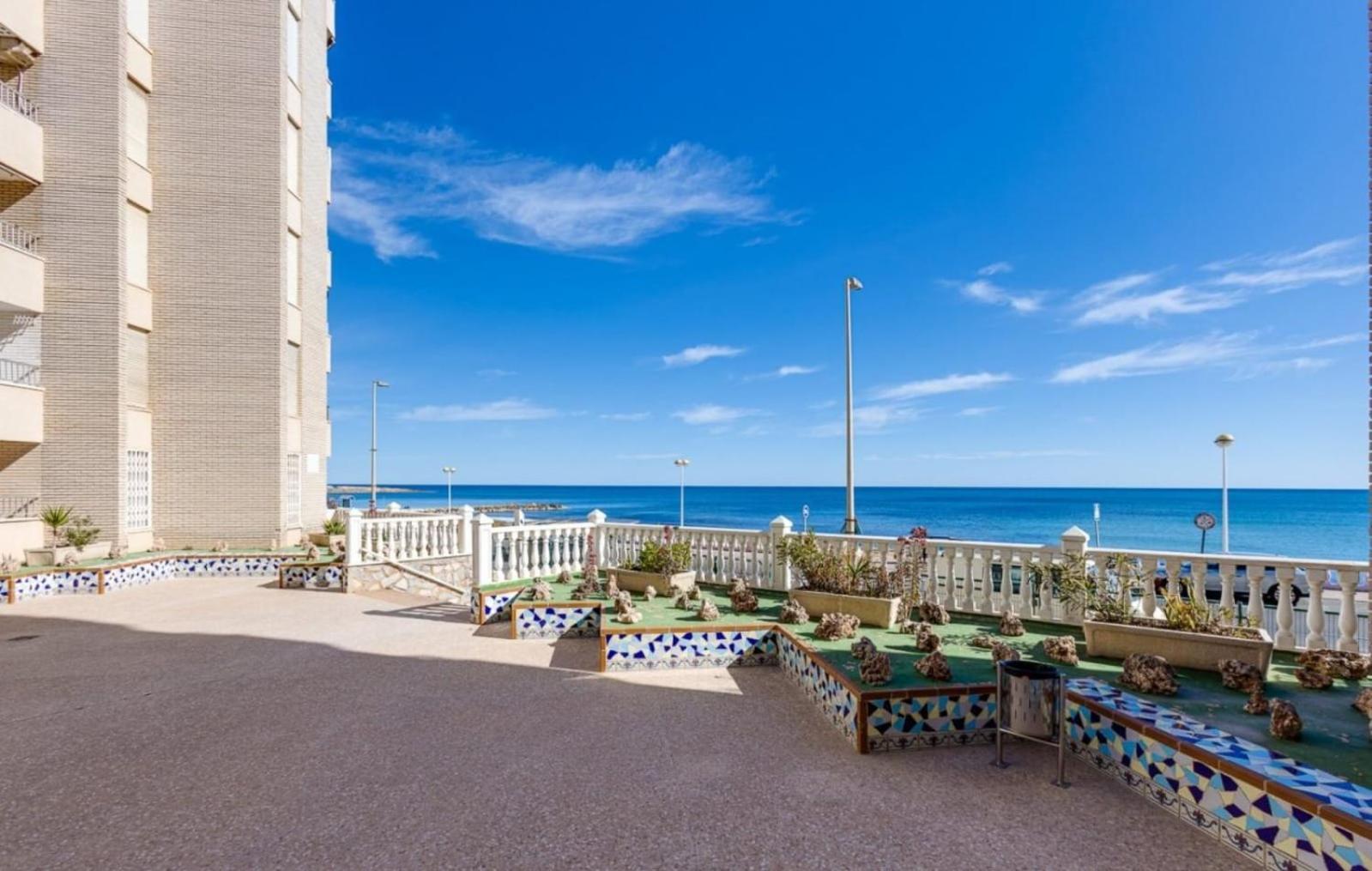 Sea View Luxury Apartment Victoria Τορεβιέχα Εξωτερικό φωτογραφία